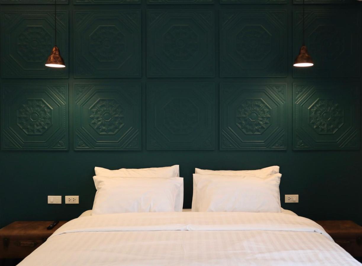 Goodnight Poshtel + Free Netflix Hotel Hat Yai Bagian luar foto