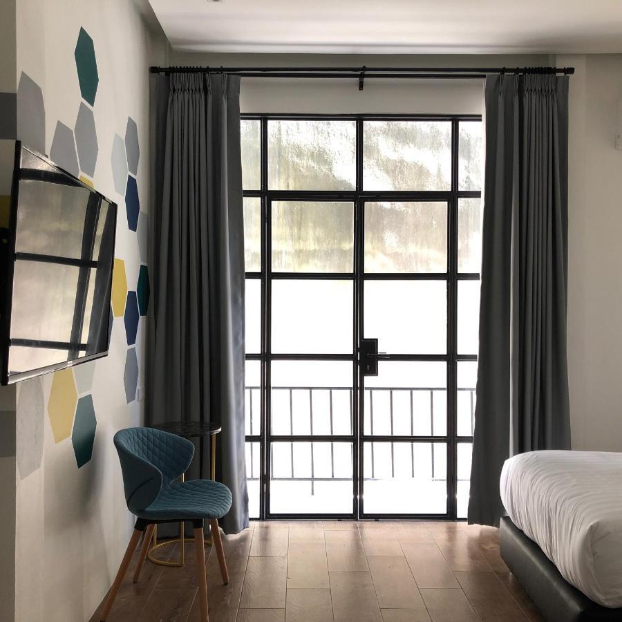Goodnight Poshtel + Free Netflix Hotel Hat Yai Bagian luar foto