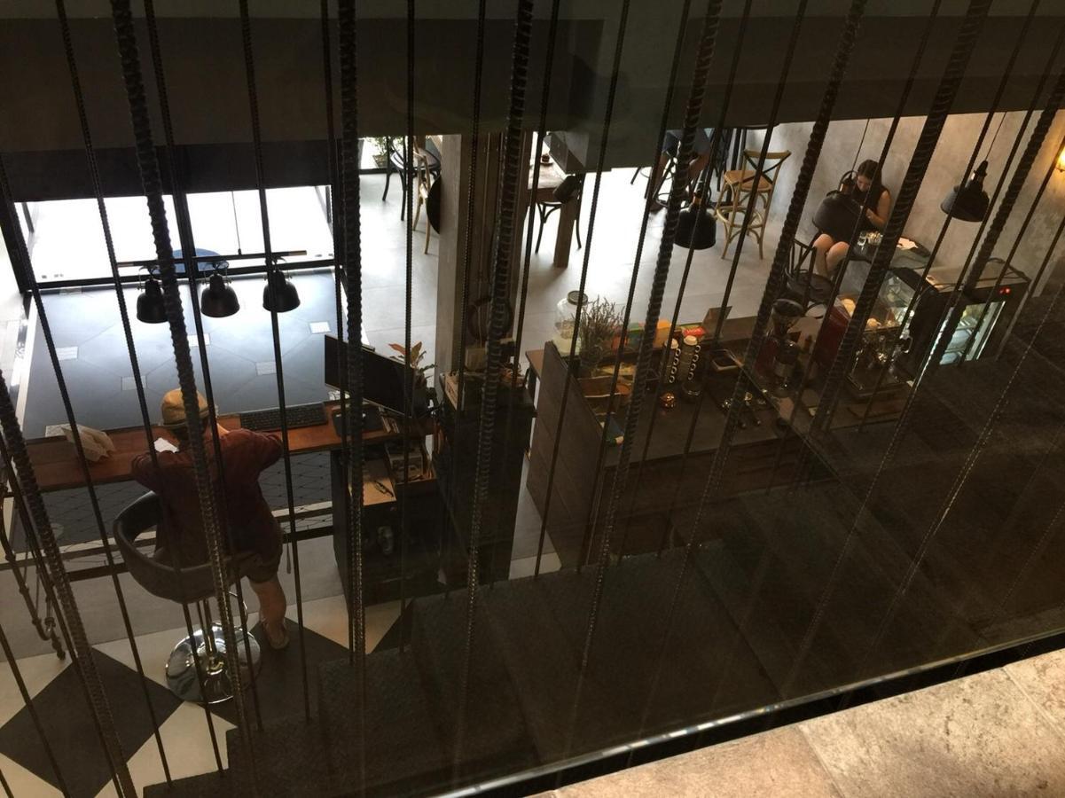 Goodnight Poshtel + Free Netflix Hotel Hat Yai Bagian luar foto