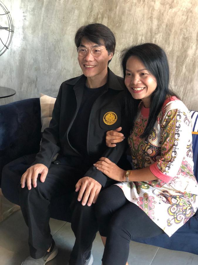Goodnight Poshtel + Free Netflix Hotel Hat Yai Bagian luar foto