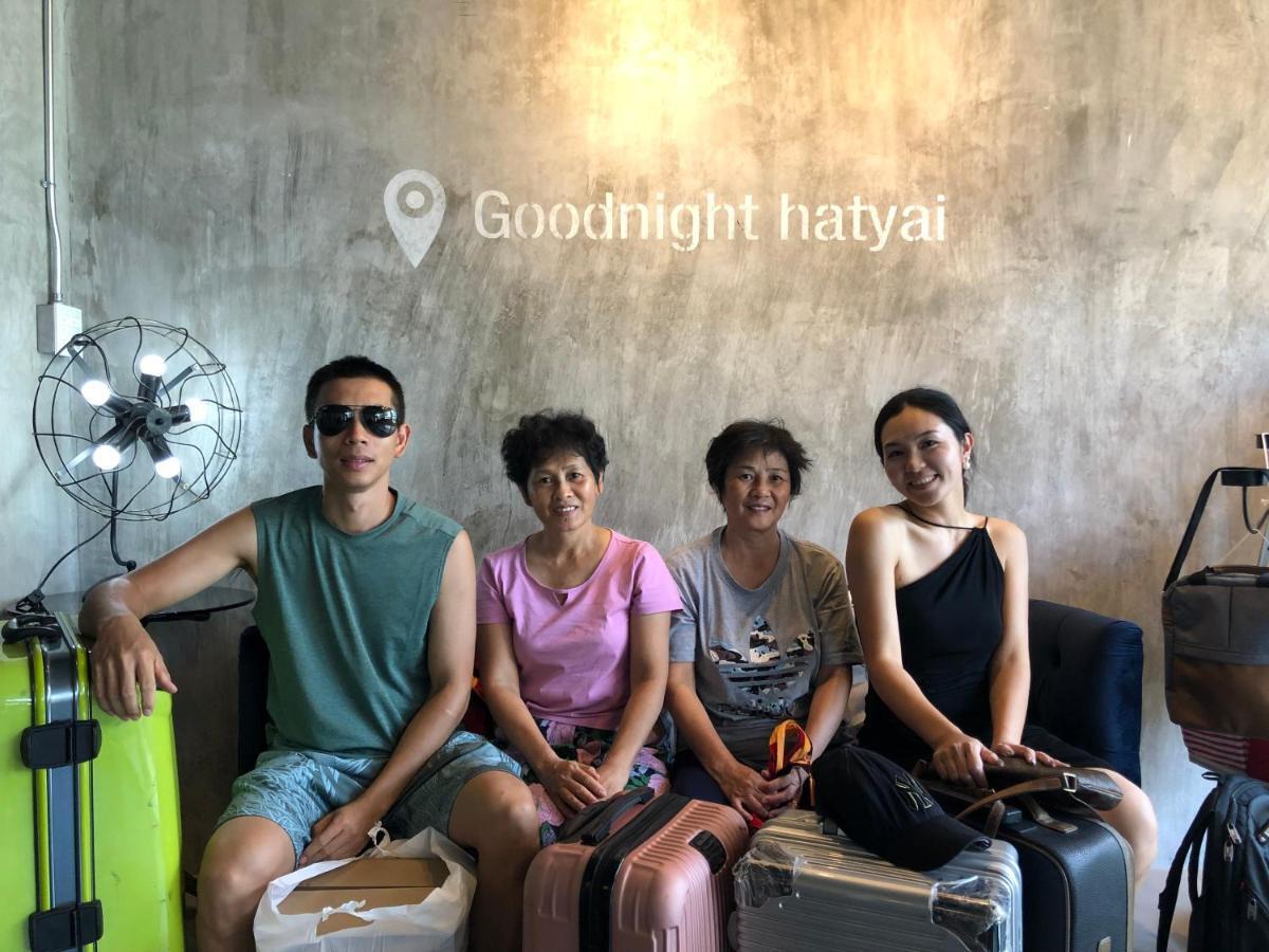 Goodnight Poshtel + Free Netflix Hotel Hat Yai Bagian luar foto